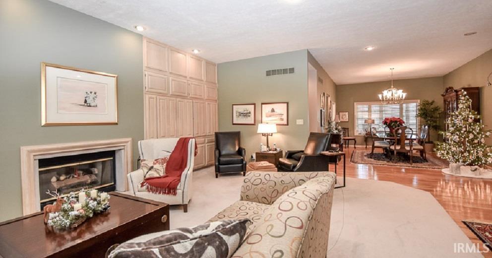 721 N Keystone Court