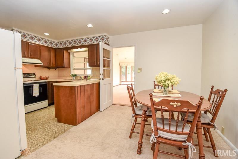 2400 N Laverne Drive