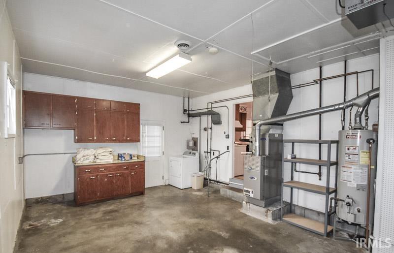 2400 N Laverne Drive