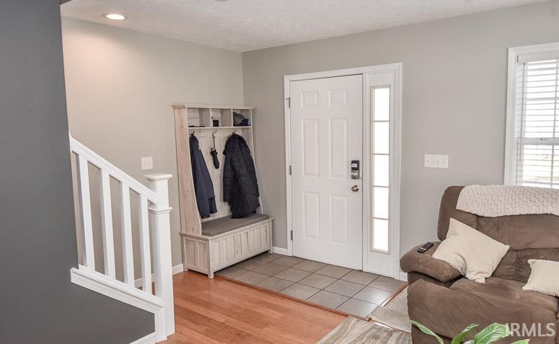 1706 W Sunstone Drive