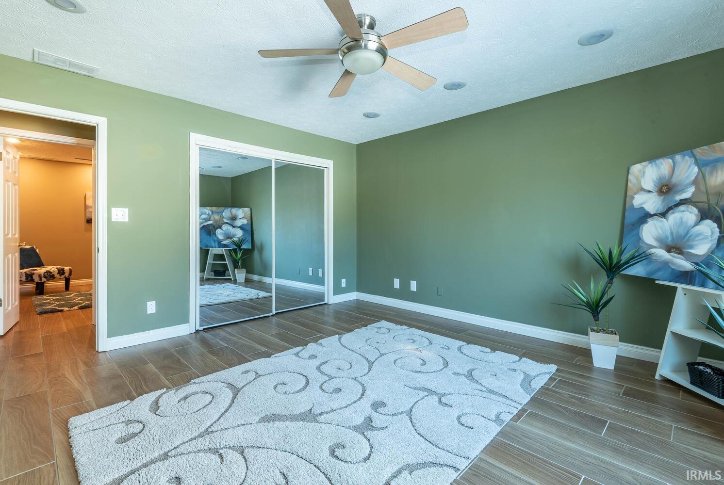 9156 S Greenridge Lane Unit: 40