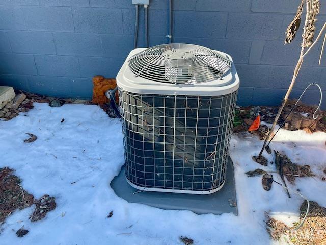 7451 S Old State Rd 37