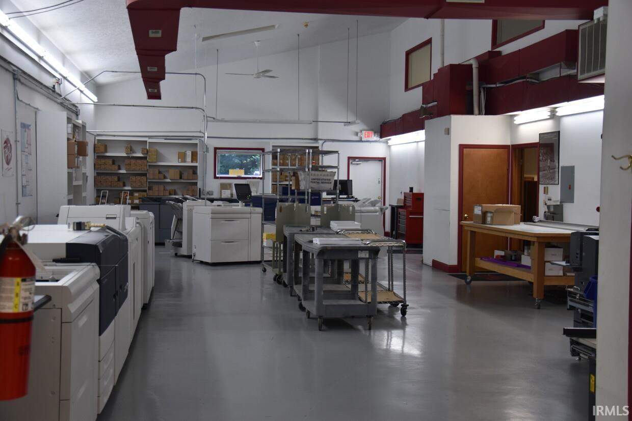 125 S Westplex Avenue