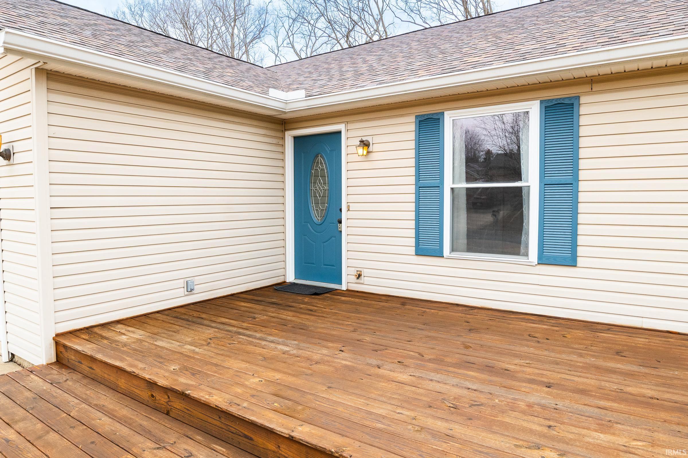 1024 W Countryside Lane