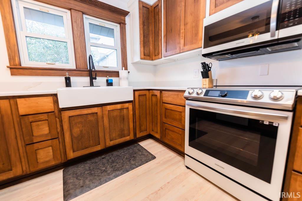 1201 S Lincoln Street