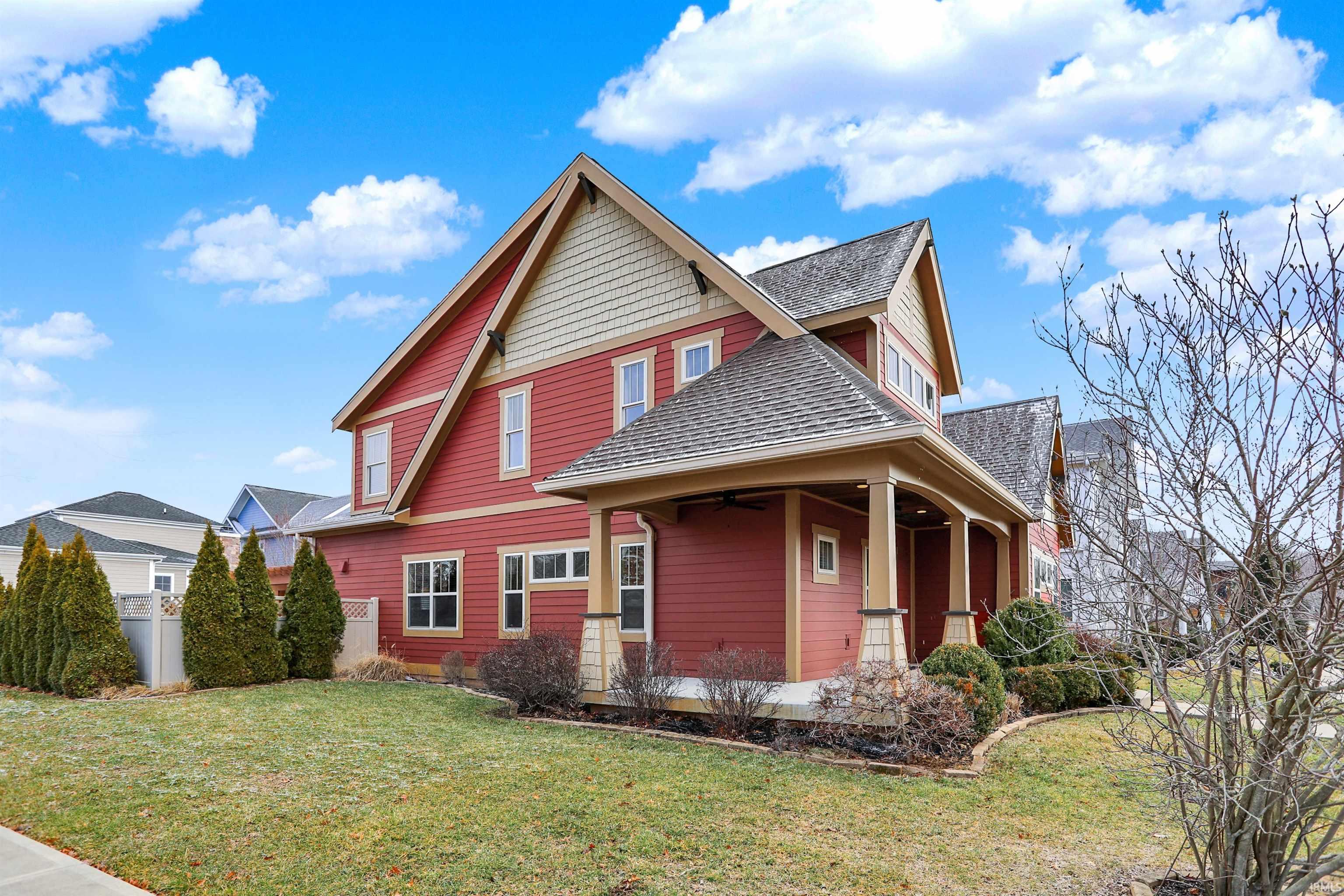 2501 E Nora Hill Drive