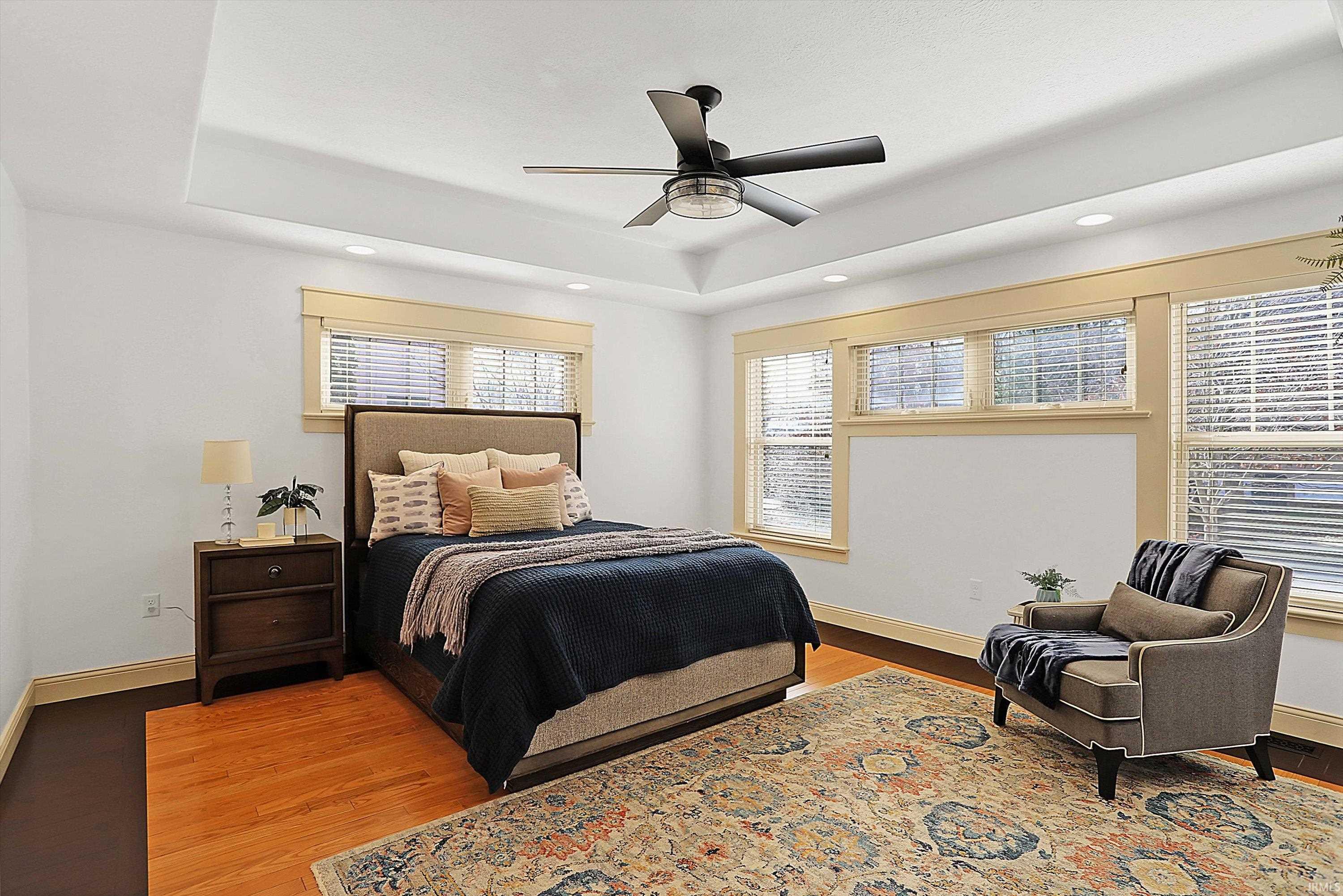 2501 E Nora Hill Drive