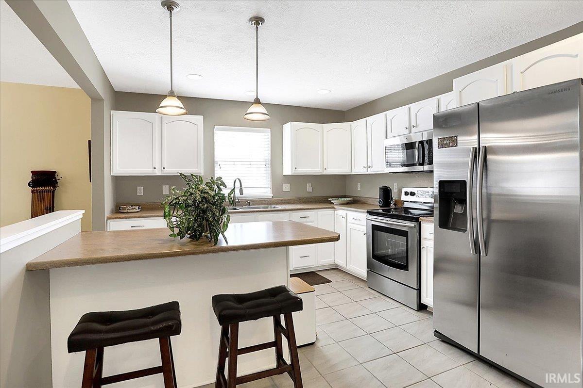 3637 E Tamarron Drive