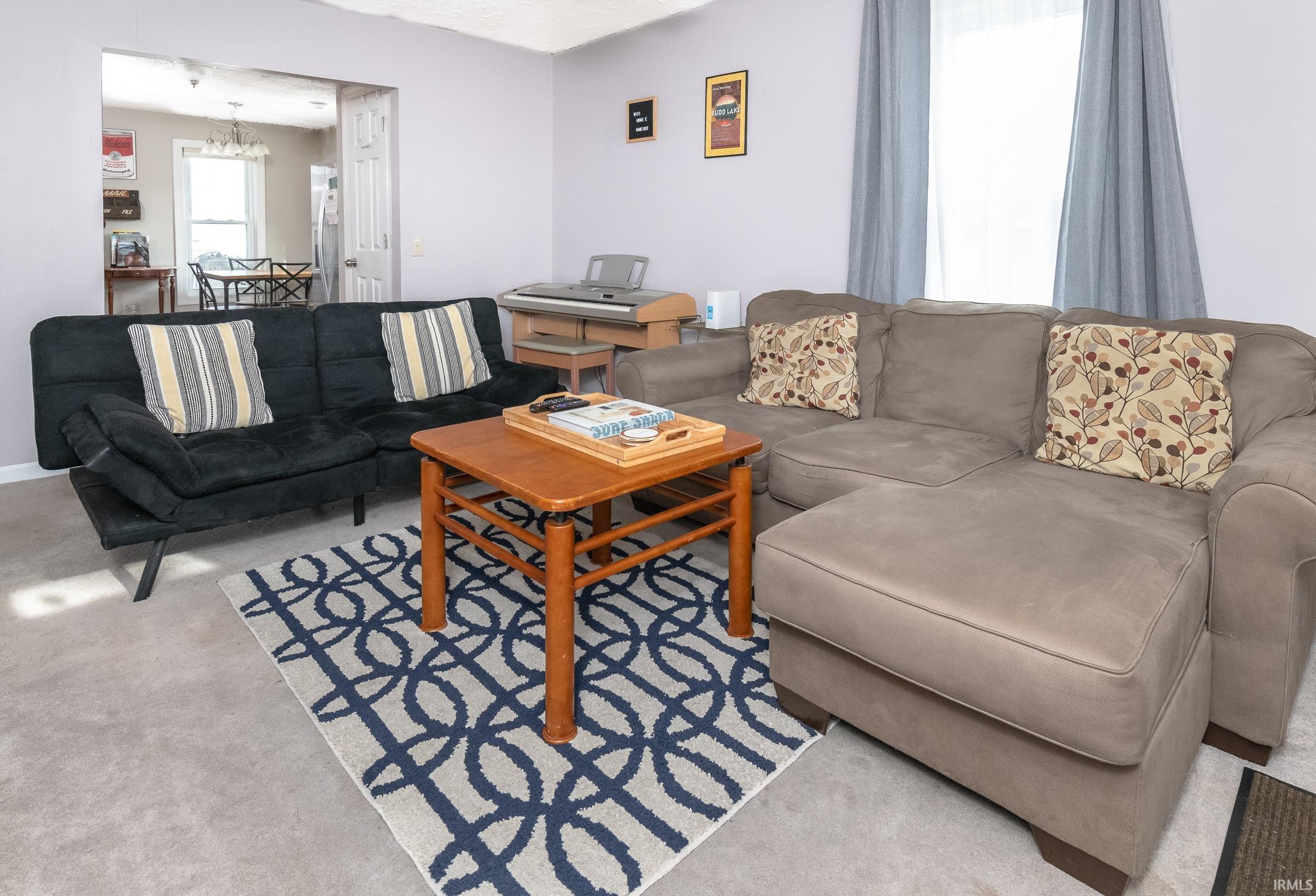 1525 S Maxwell Street