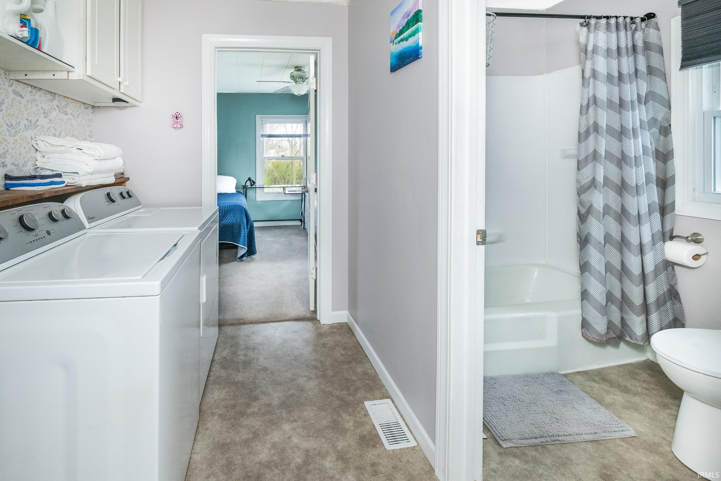 1525 S Maxwell Street