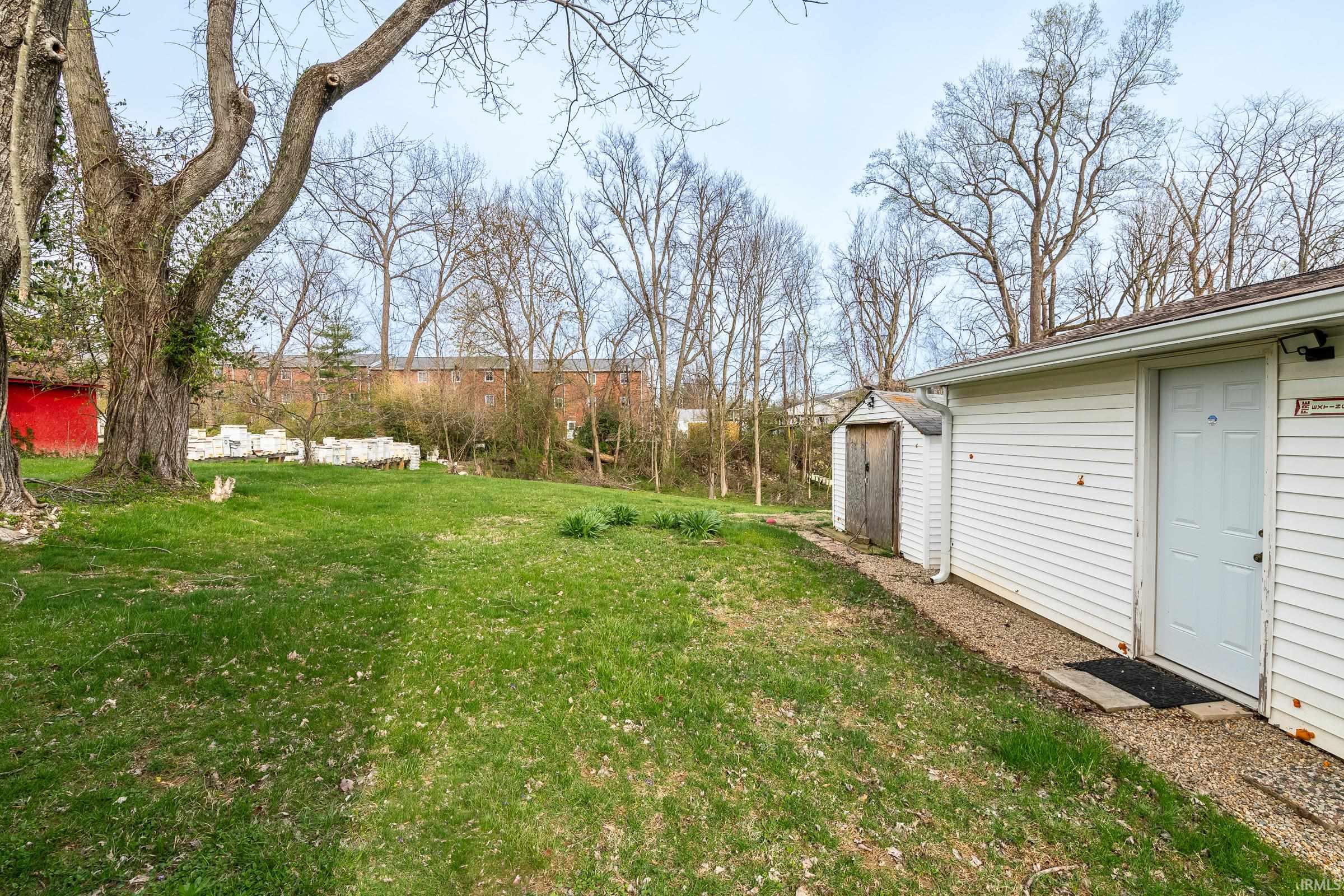 1525 S Maxwell Street