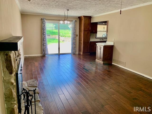 2002 S Georgetown Road