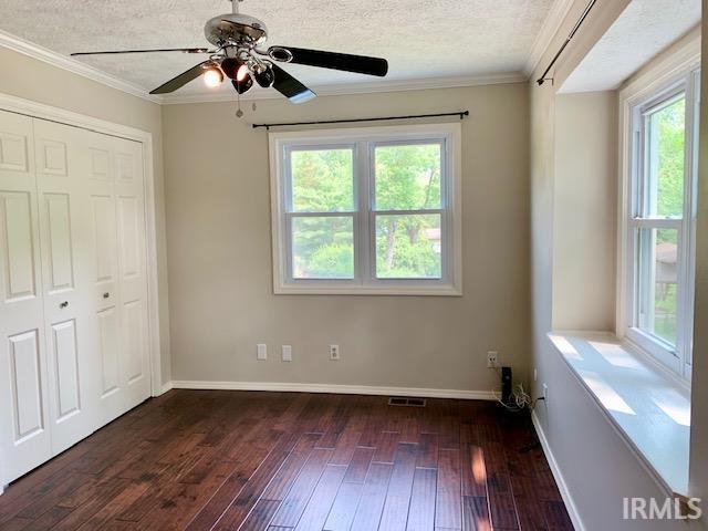 2002 S Georgetown Road