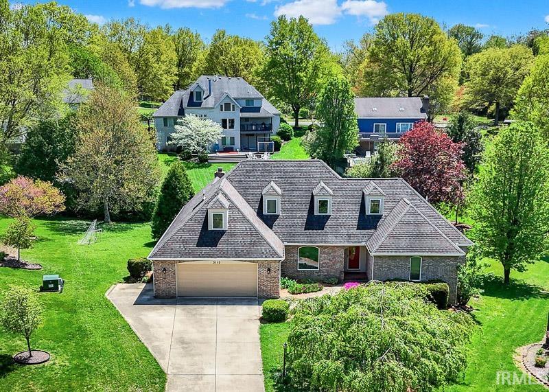 3112 E Charles Court