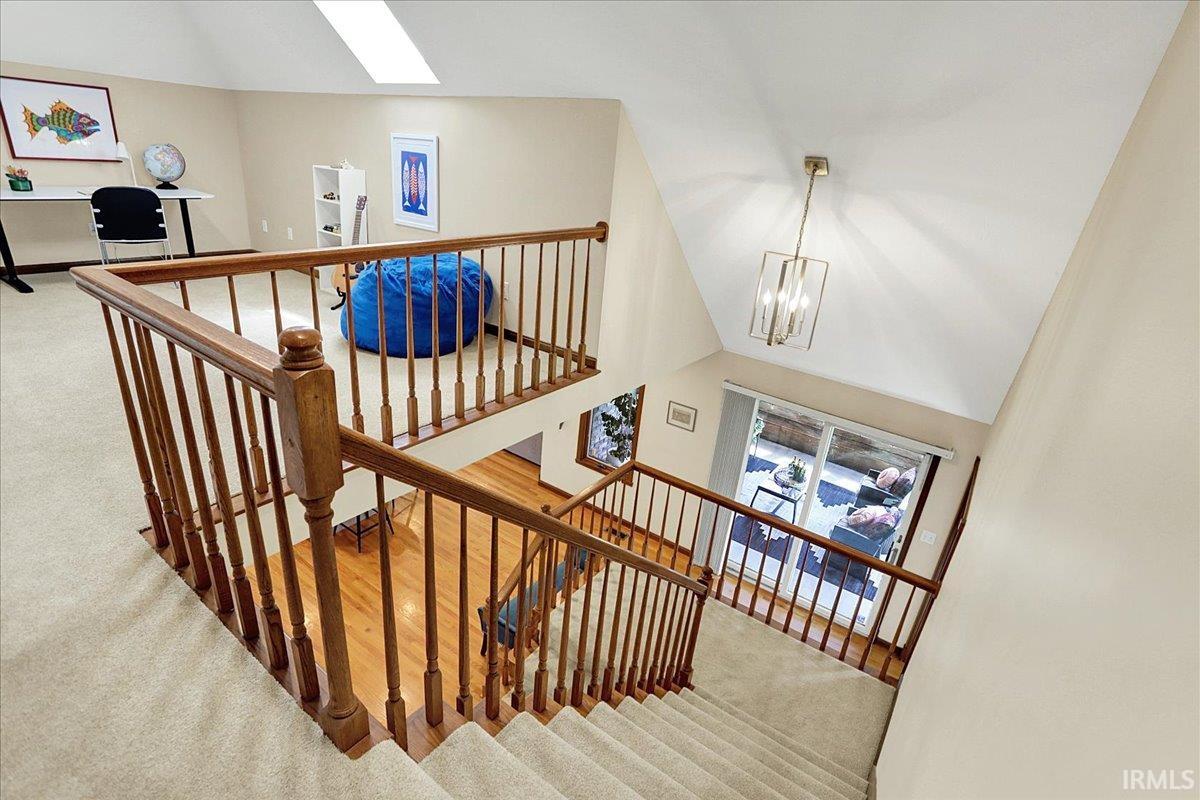 3112 E Charles Court