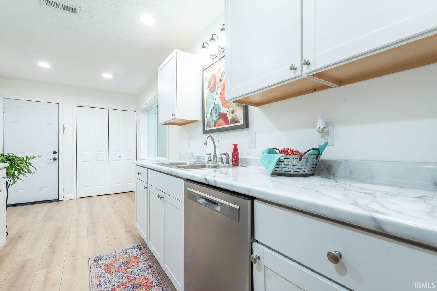 9123 S Greenridge Lane Unit: 8