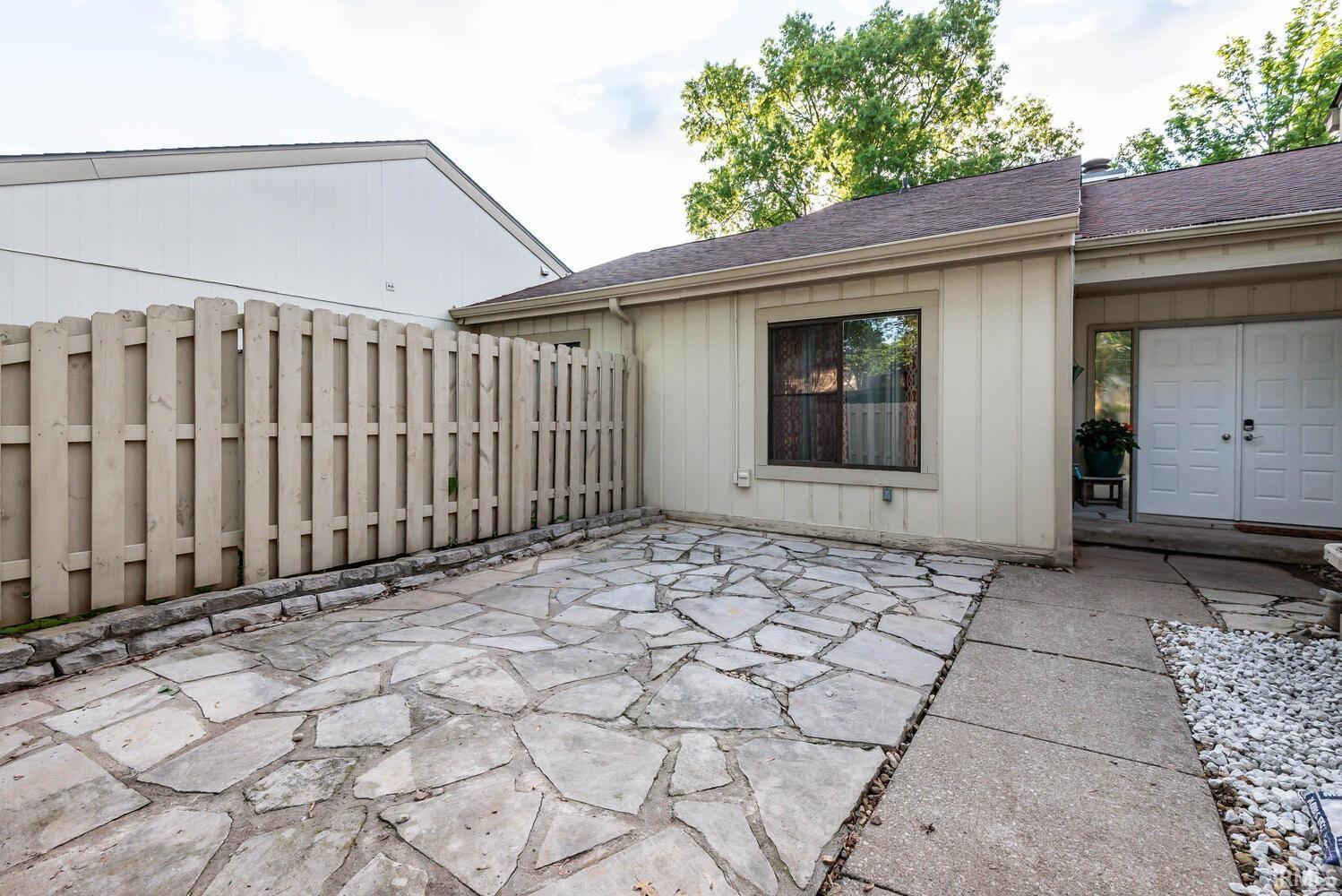 9123 S Greenridge Lane Unit: 8