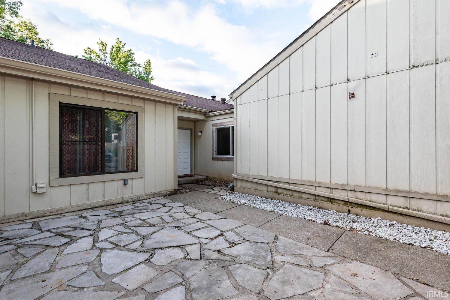 9123 S Greenridge Lane Unit: 8