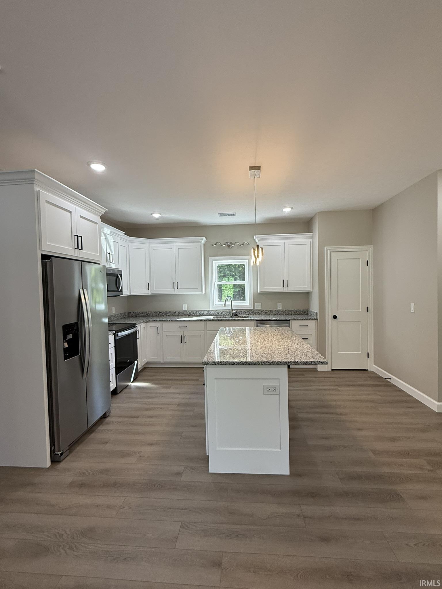 3417 S Knightridge Road