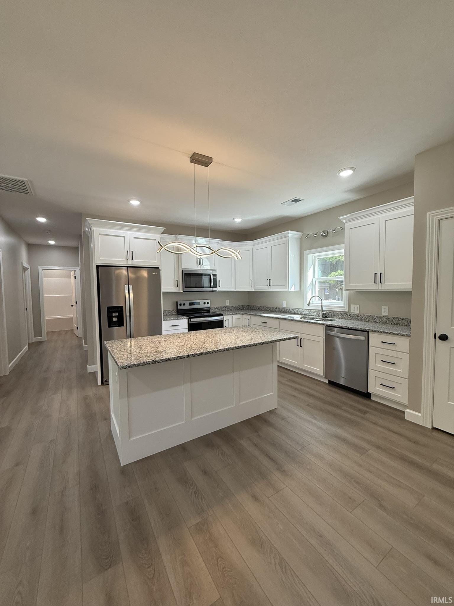 3417 S Knightridge Road