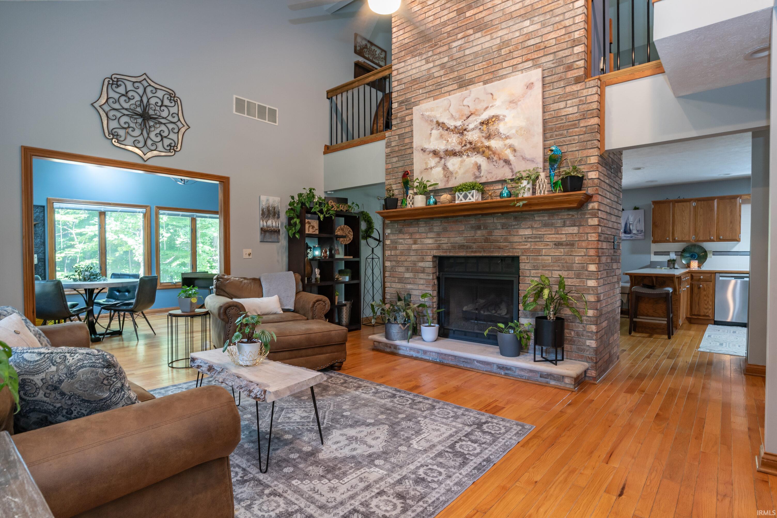 5549 S Tammany Court