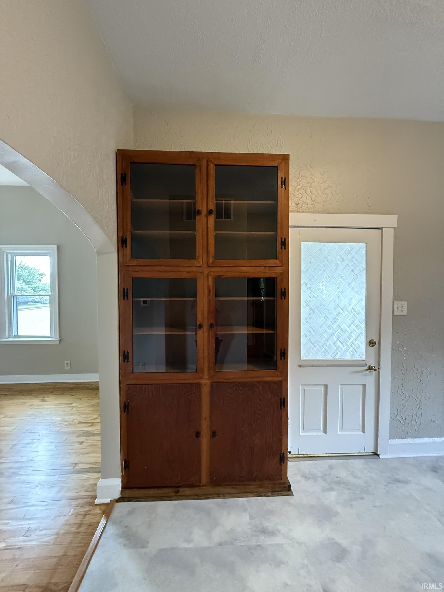 903 W Temperance Street