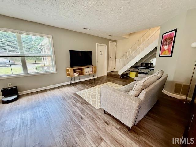 3331 S Piccadilly Street