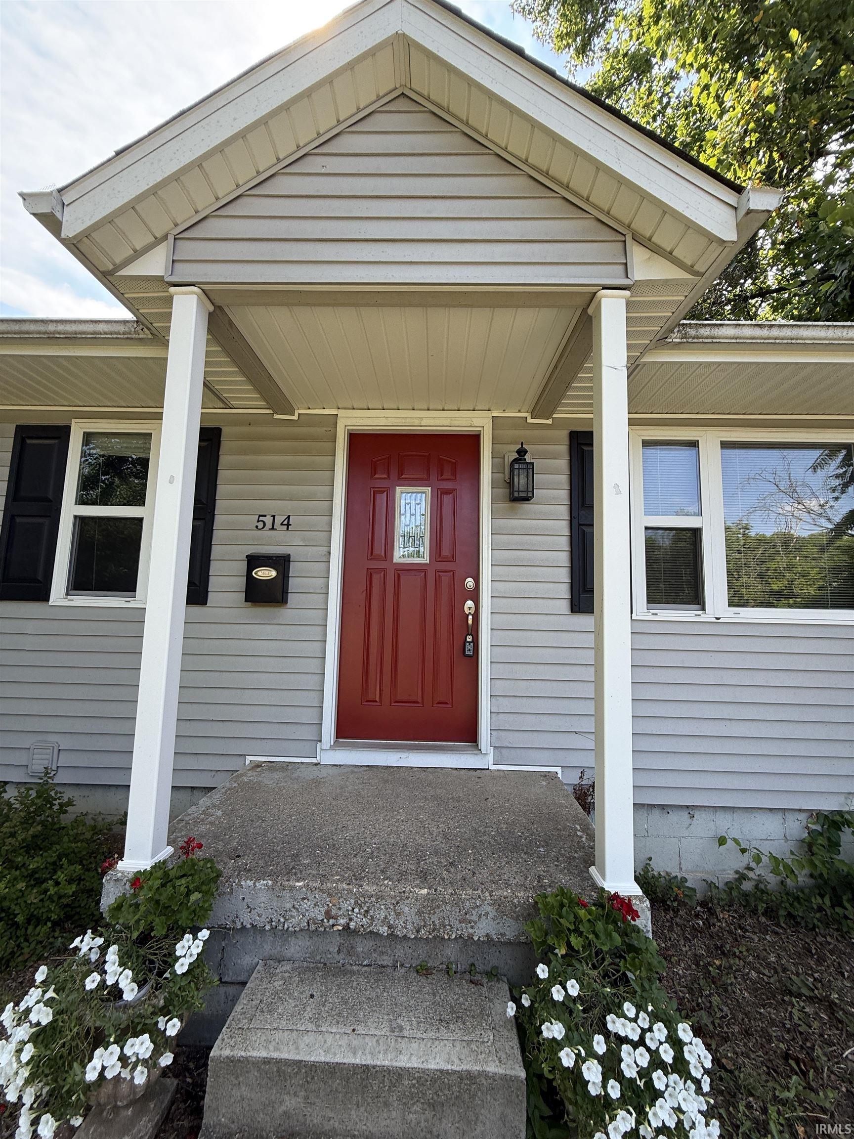 514 S Eastside Drive