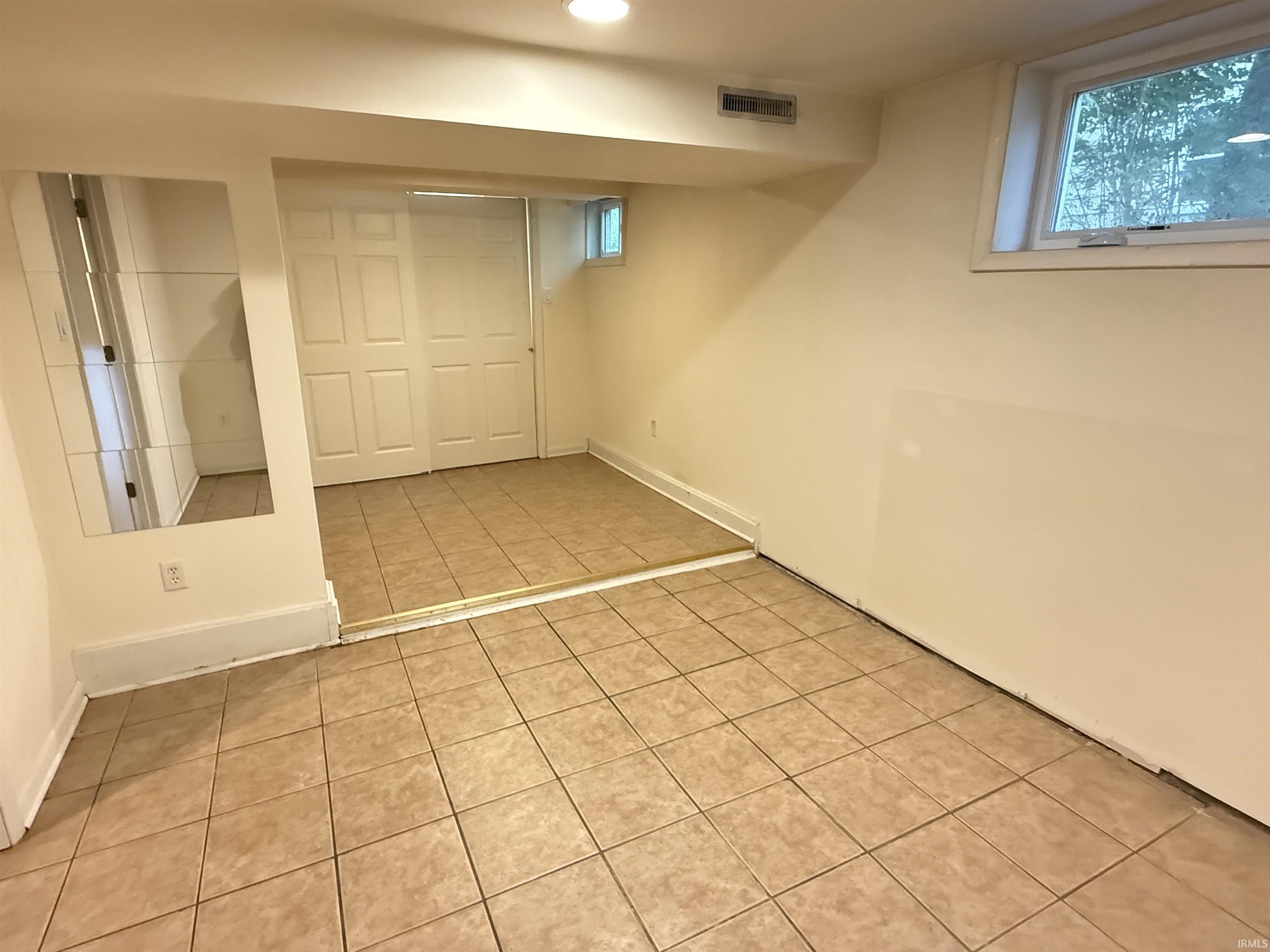 514 S Eastside Drive