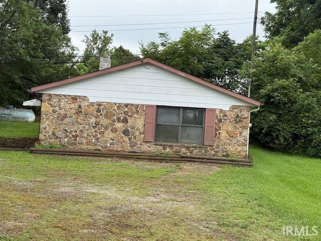 402 & 402 1/2 E Chester Drive