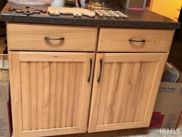 402 & 402 1/2 E Chester Drive