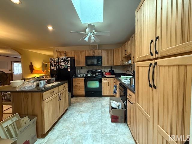 402 & 402 1/2 E Chester Drive