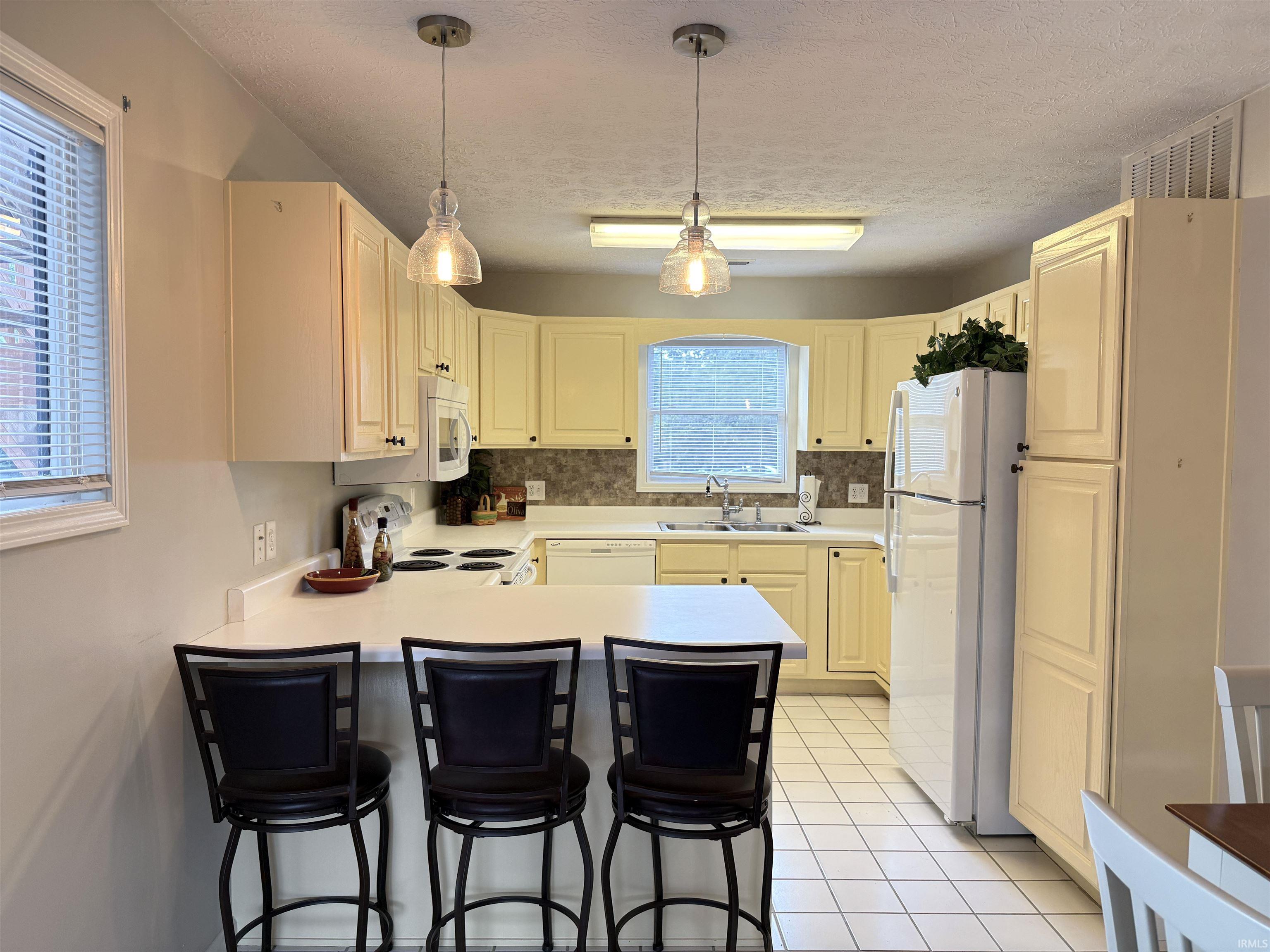 9607 S Lake Ridge Drive