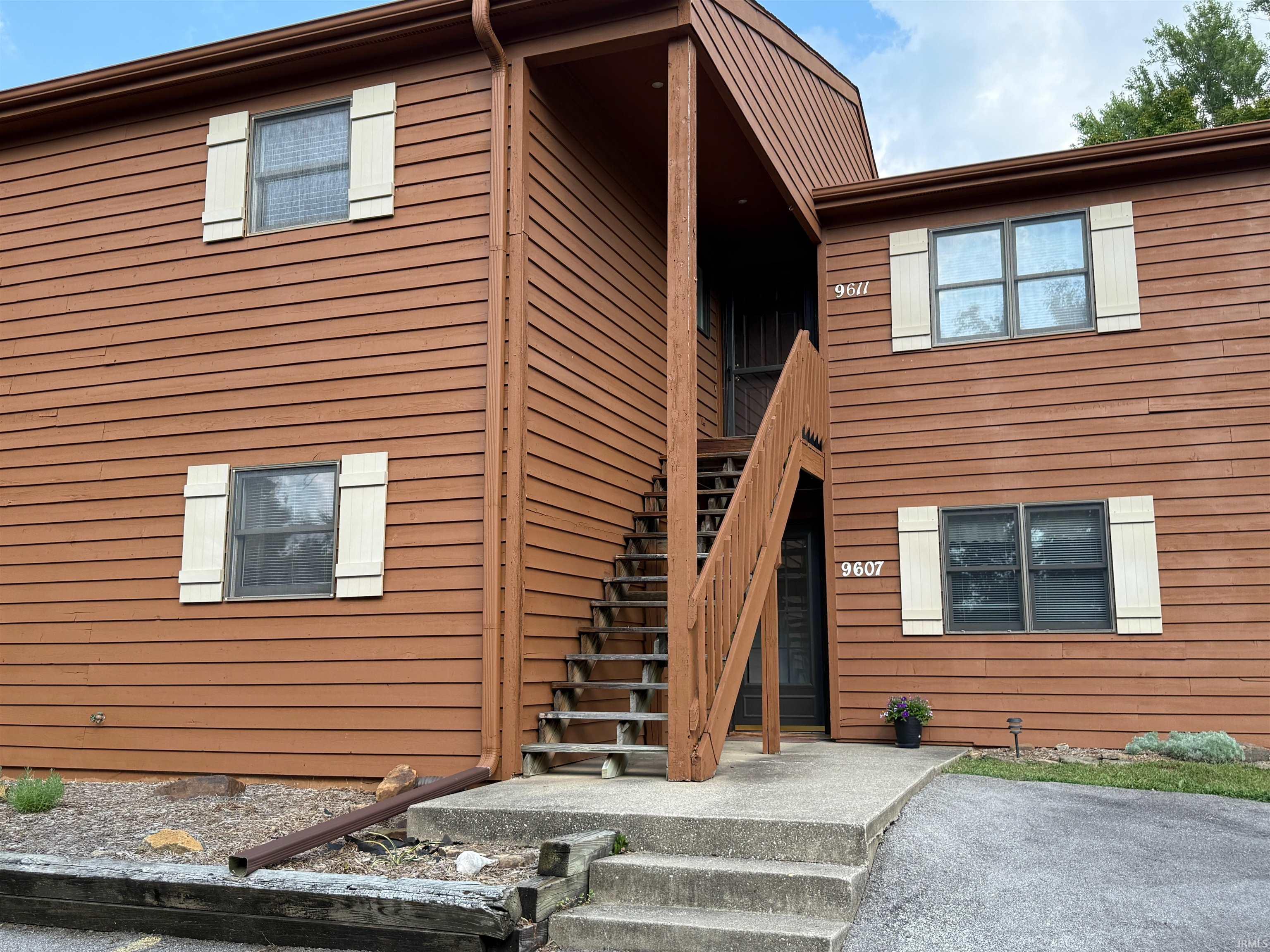 9607 S Lake Ridge Drive