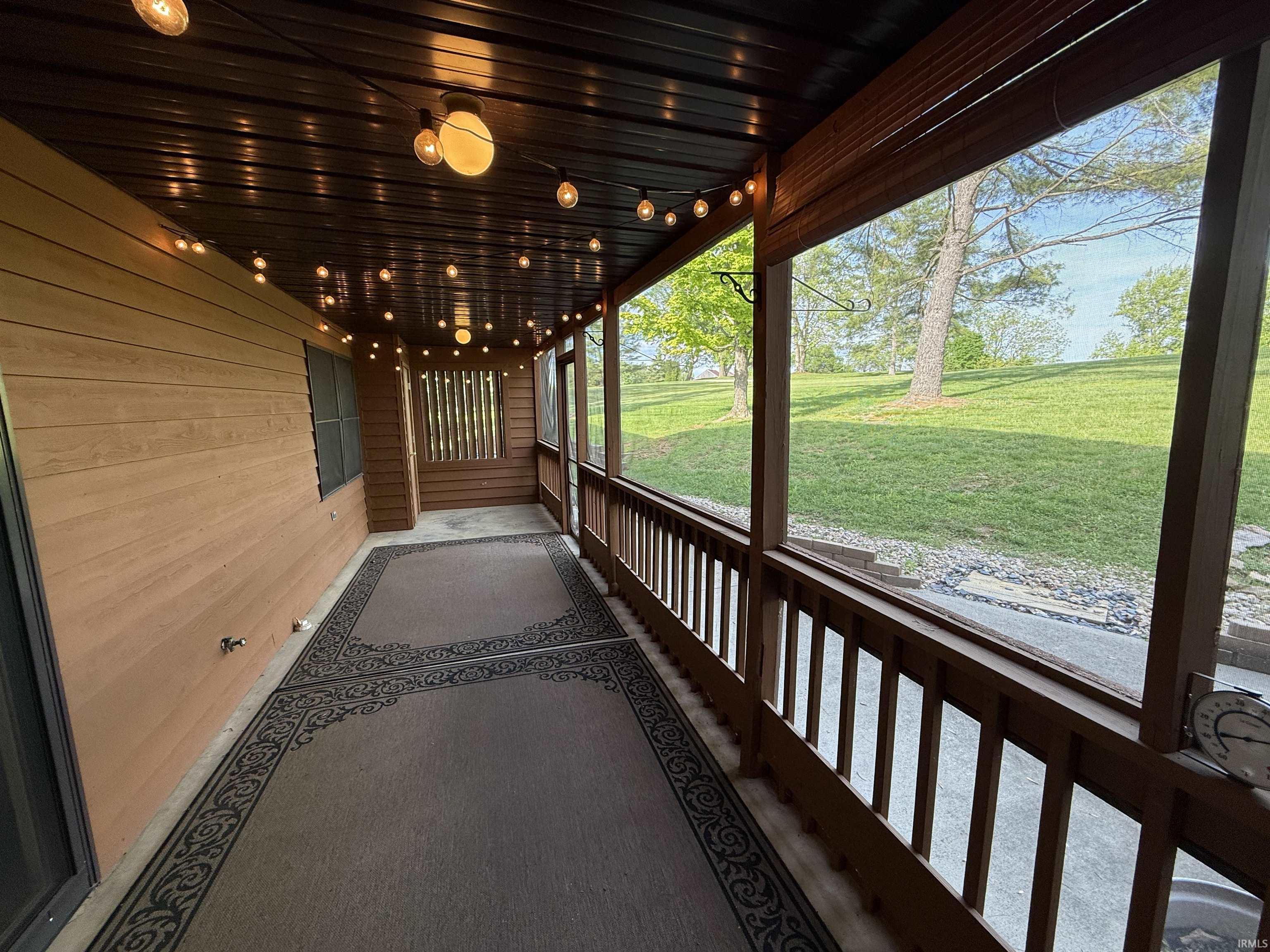 9607 S Lake Ridge Drive