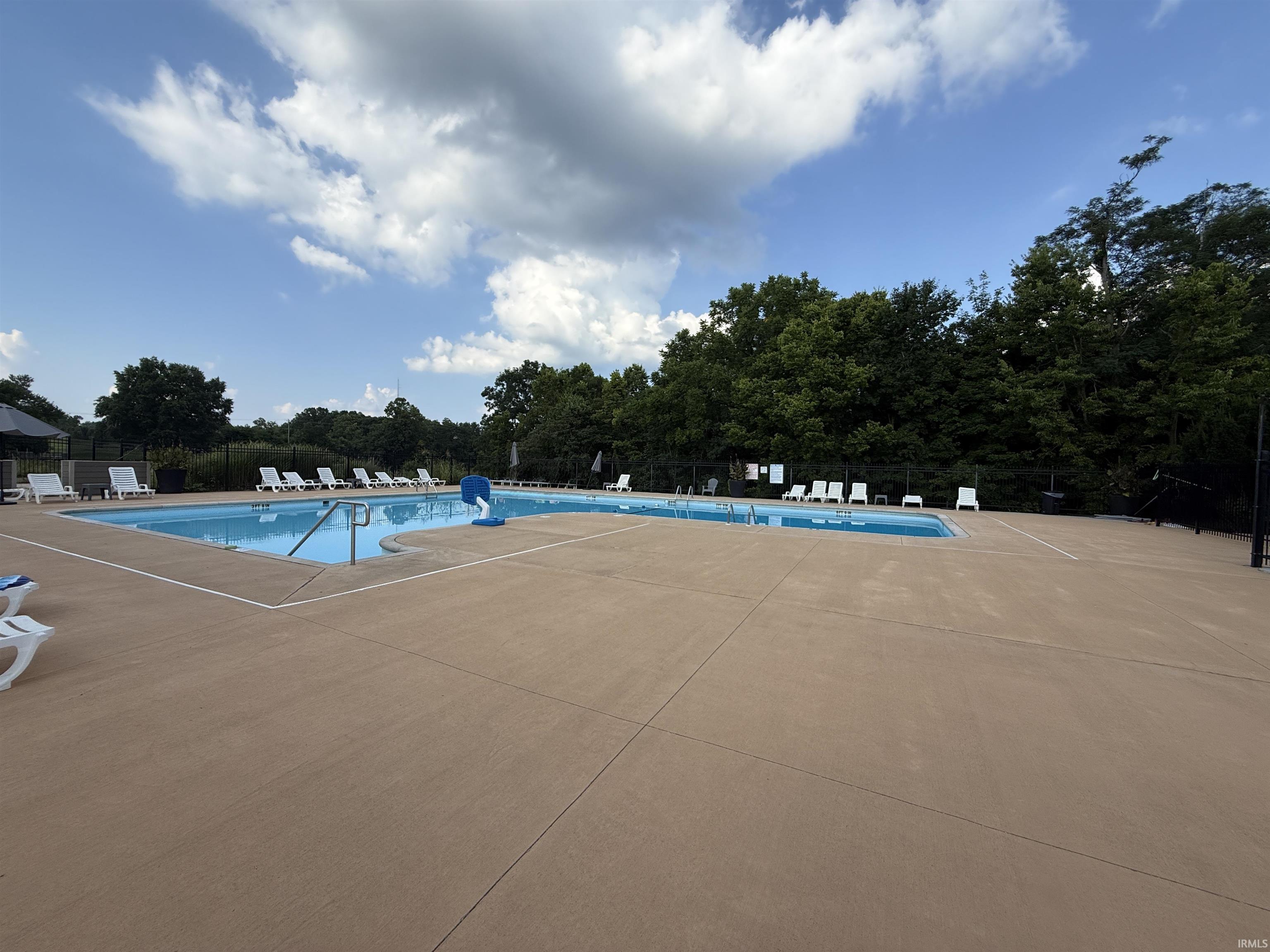 9607 S Lake Ridge Drive