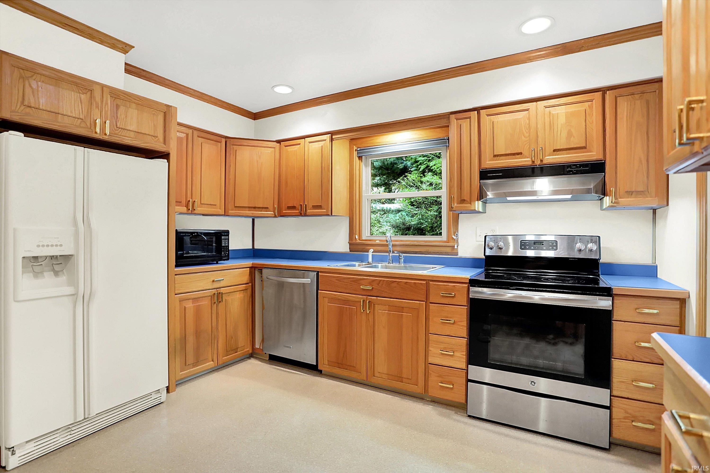 103 N Lexington Drive