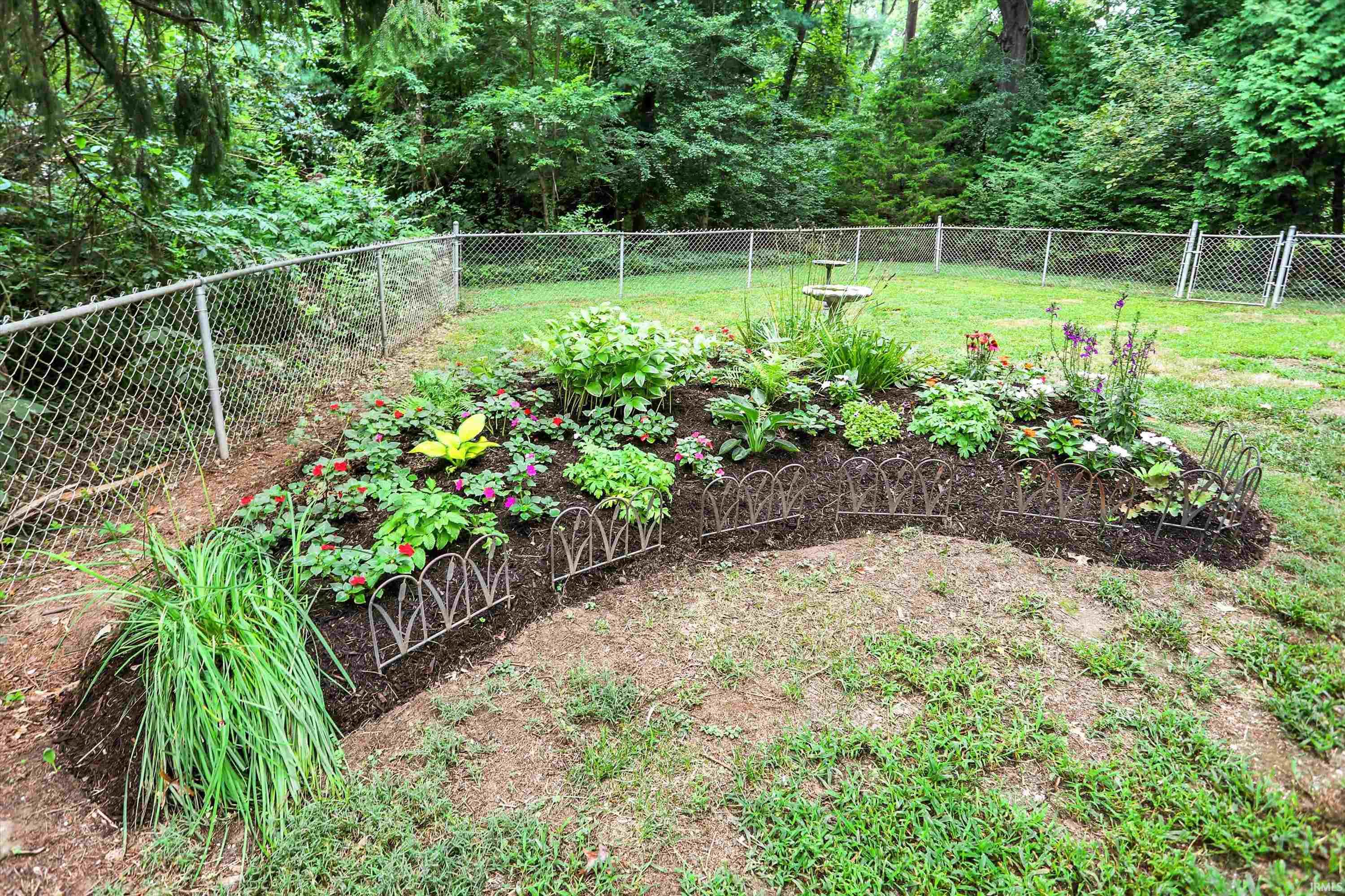 103 N Lexington Drive