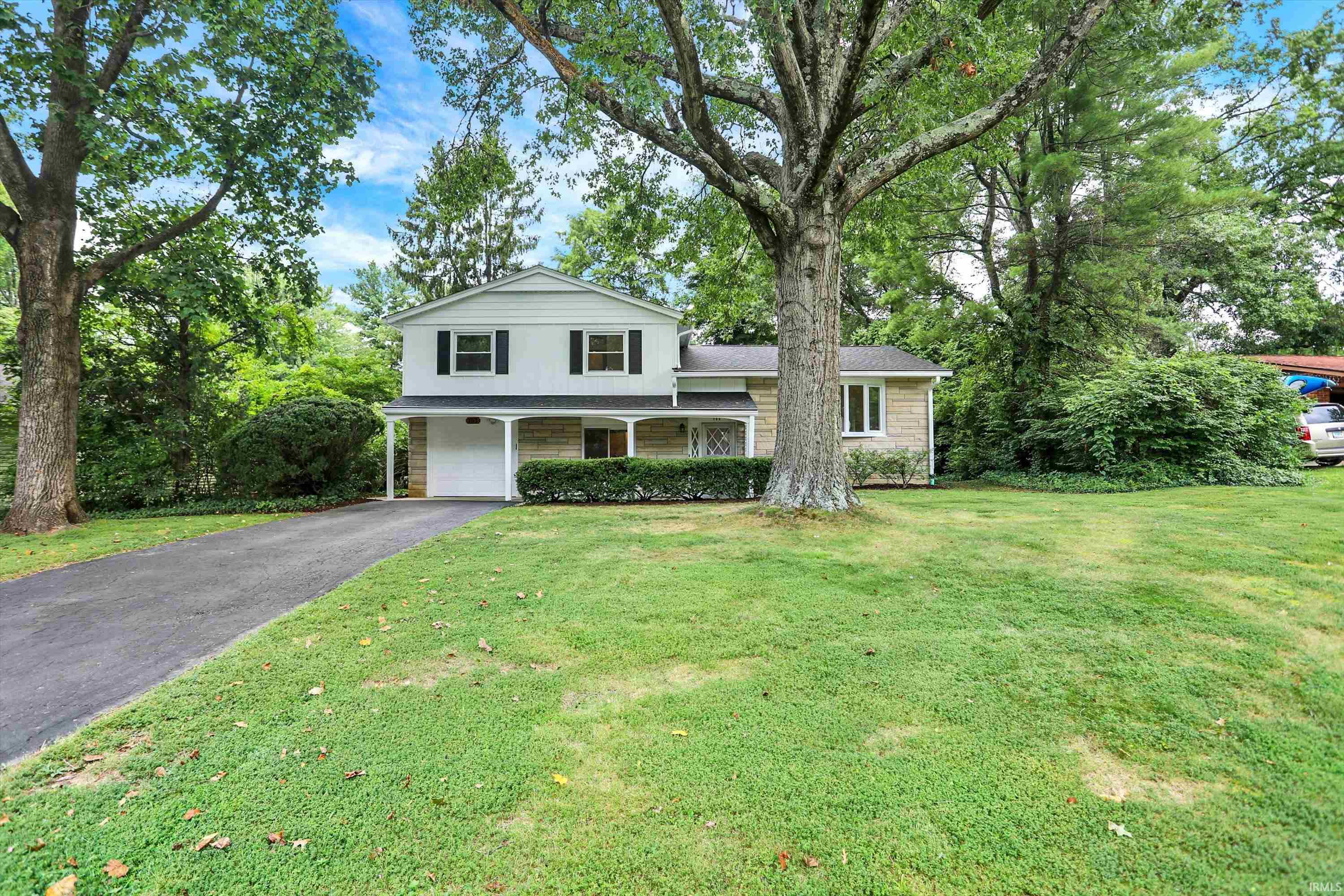 103 N Lexington Drive