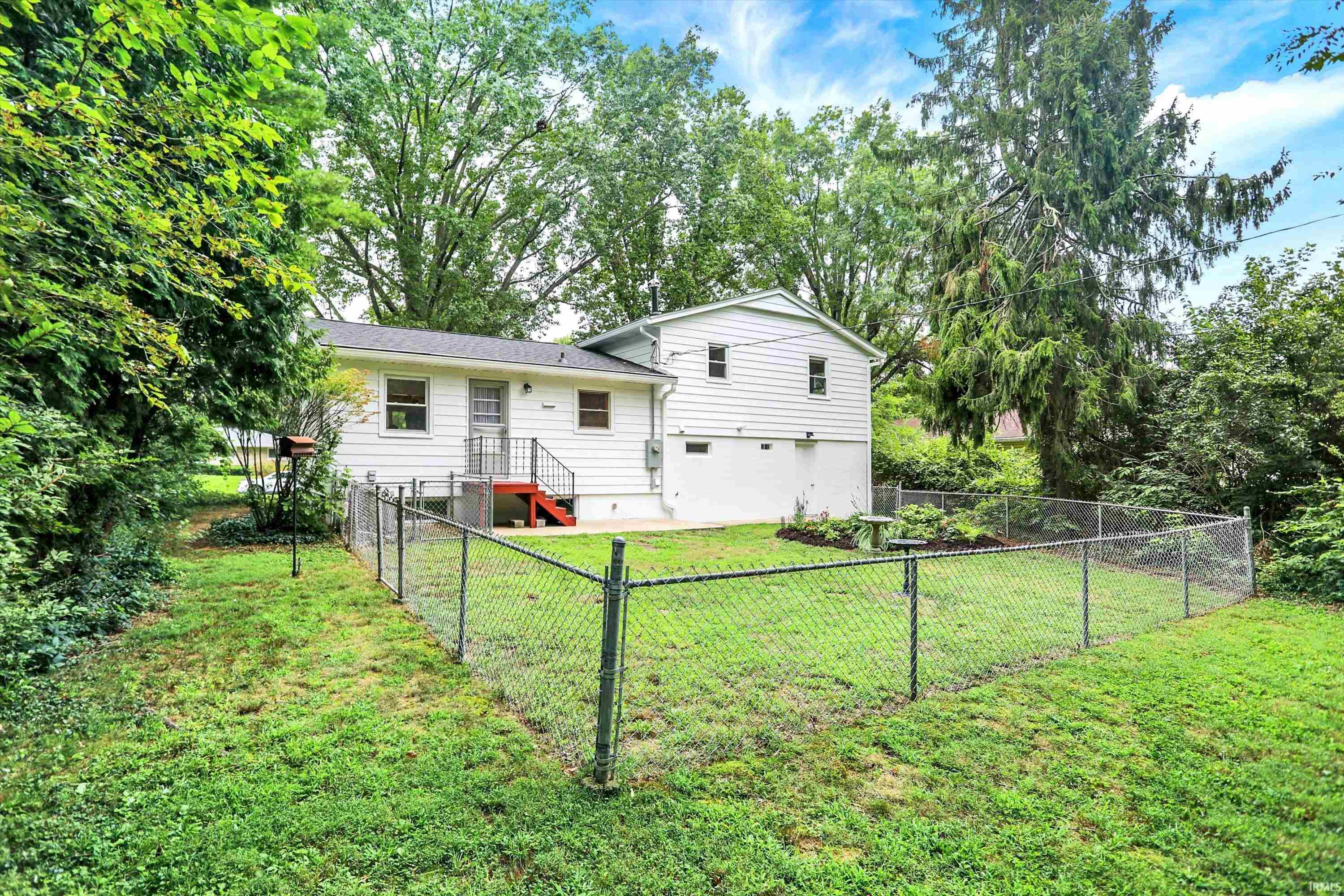 103 N Lexington Drive