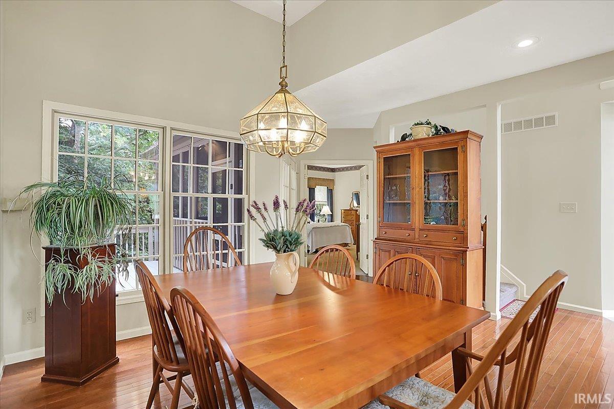 2316 E Linden Hill Drive