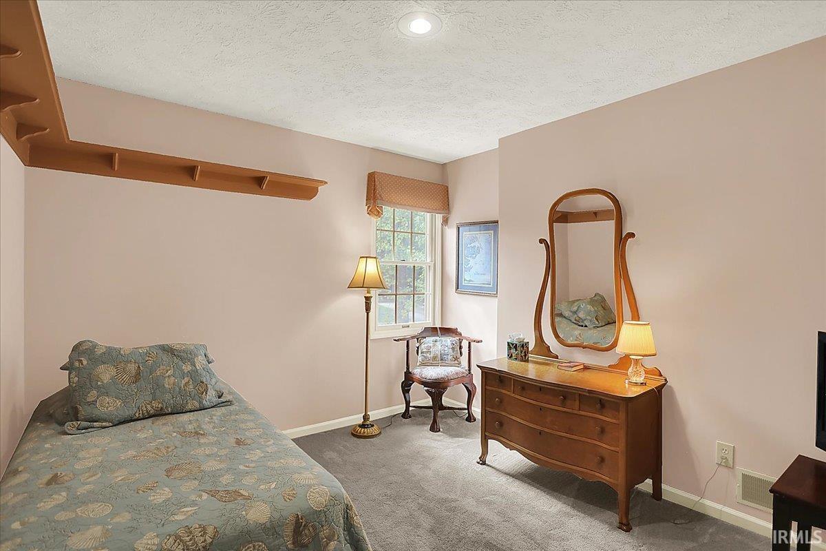 2316 E Linden Hill Drive