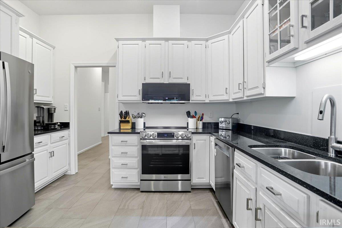 3173 S Coppertree Drive