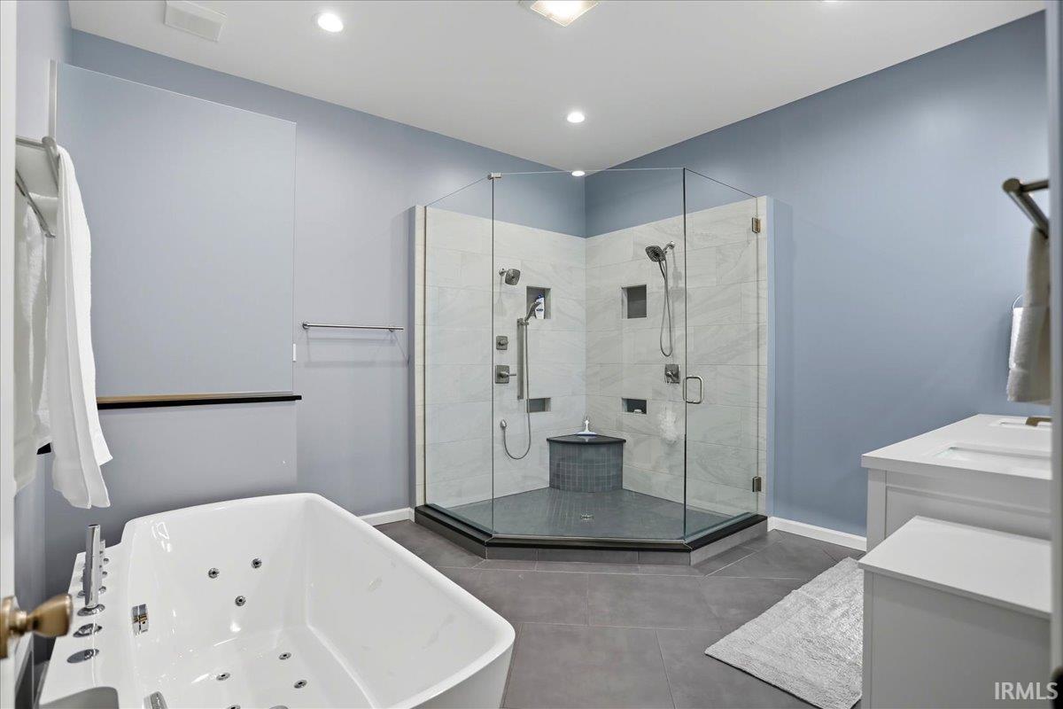 3173 S Coppertree Drive