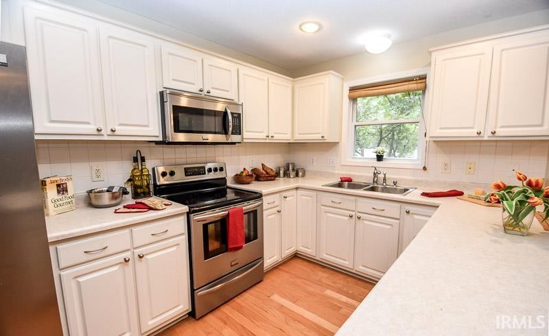 4592 E Donington Drive