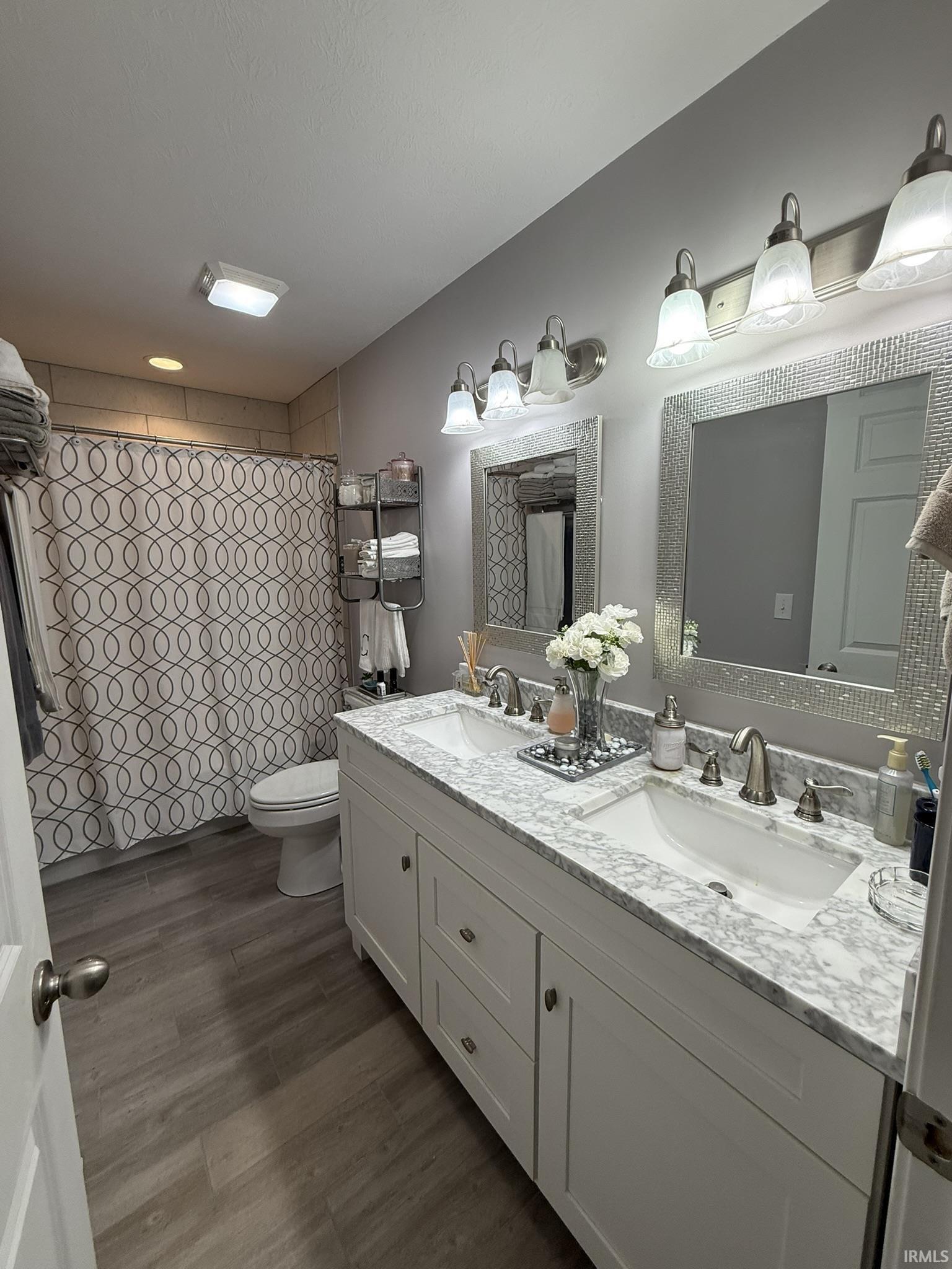 7241 W Mustang Drive