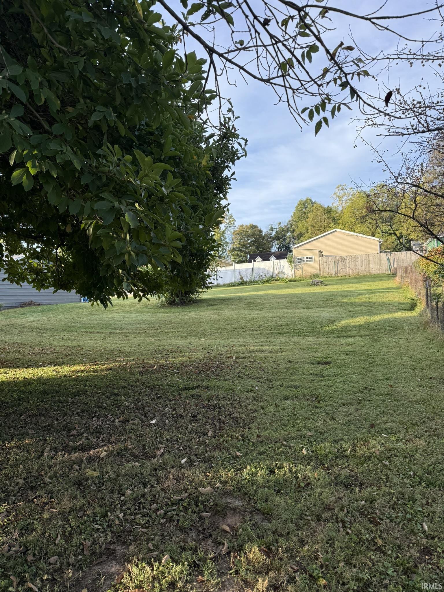 909 W Temperance Street