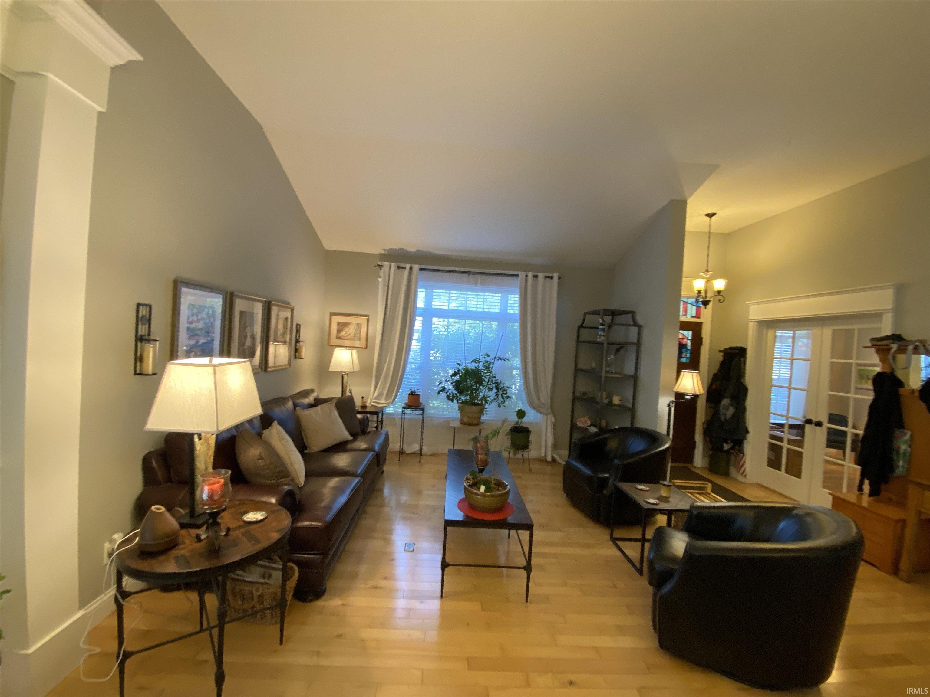 3201 E Kristen Court