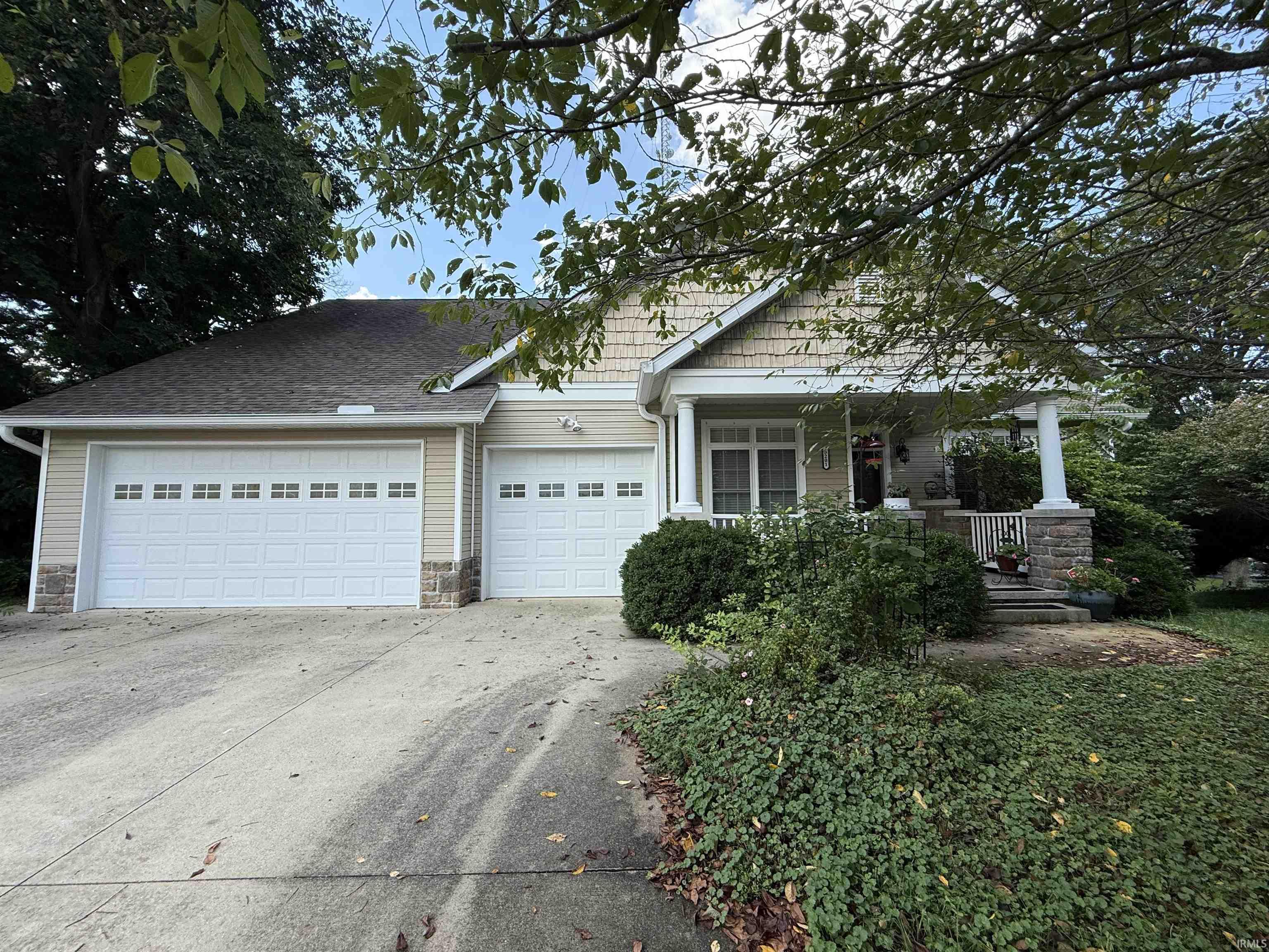 3201 E Kristen Court