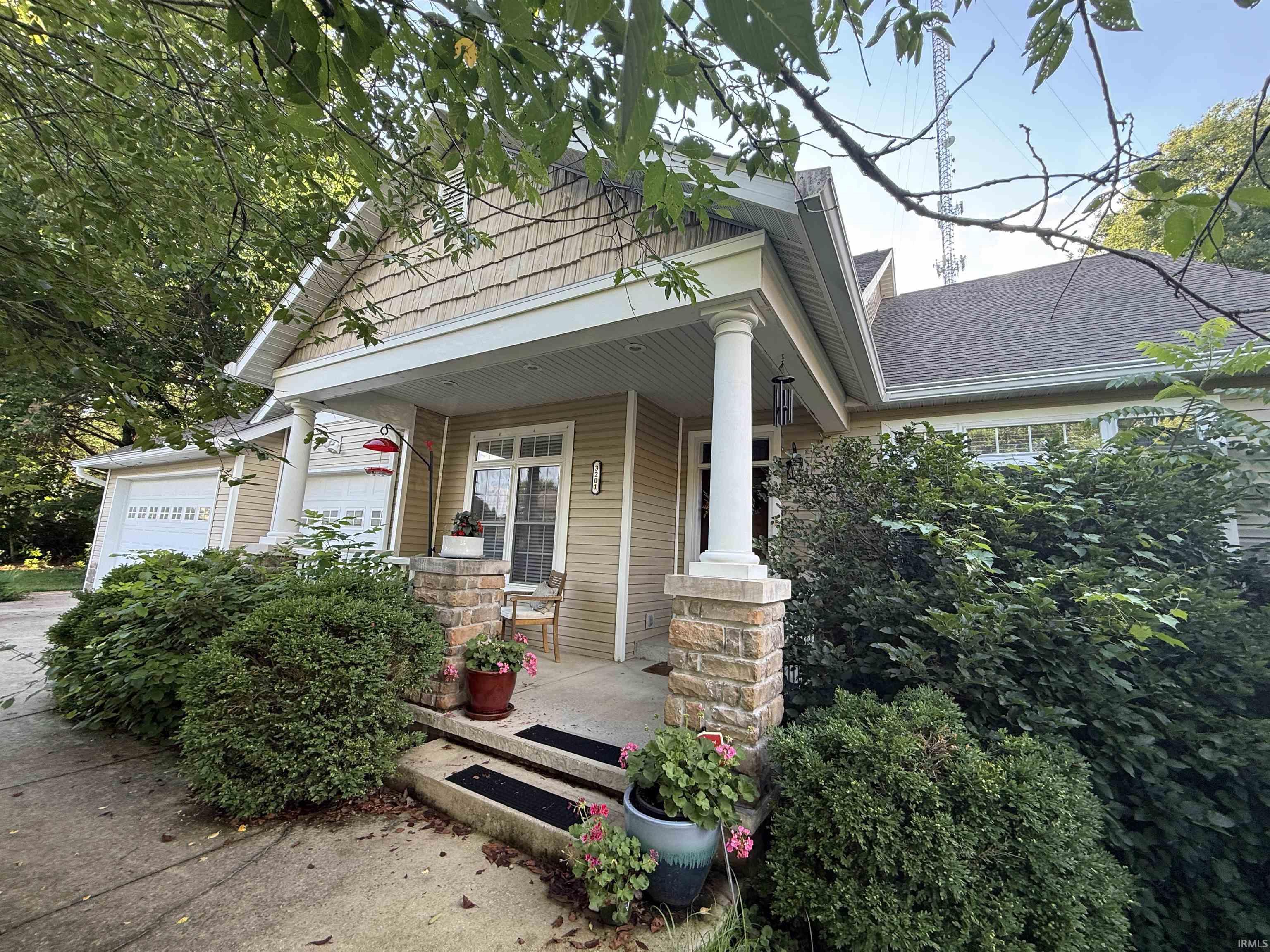 3201 E Kristen Court